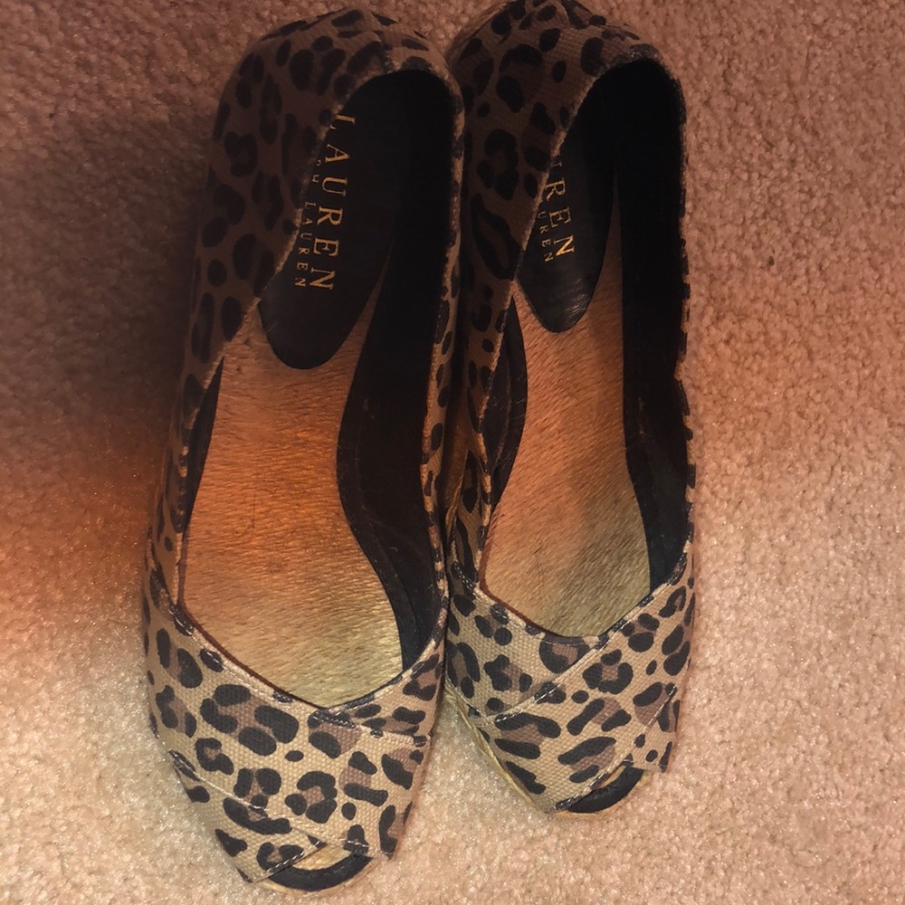 Shoes - Picture 2 of 4